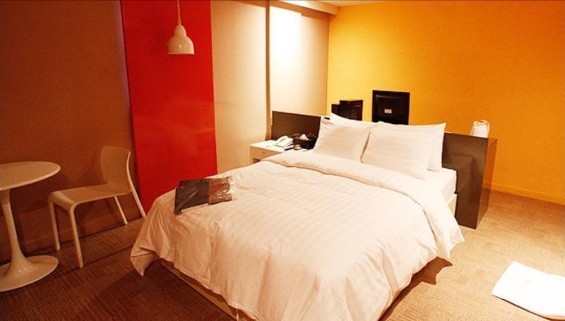 Nyx Hotel Seoul Bagian luar foto